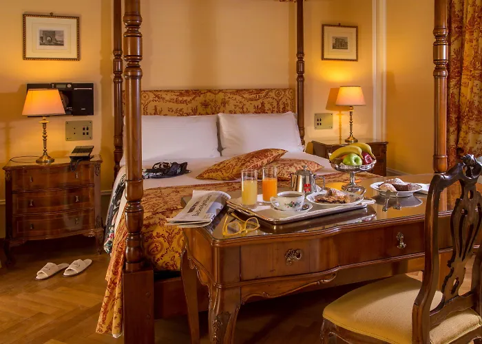 Hotel Canada, Bw Premier Collection