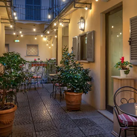 فندق Canada, Bw Premier Collection