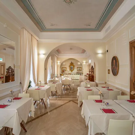 Canada, Bw Premier Collection Hotel Rome